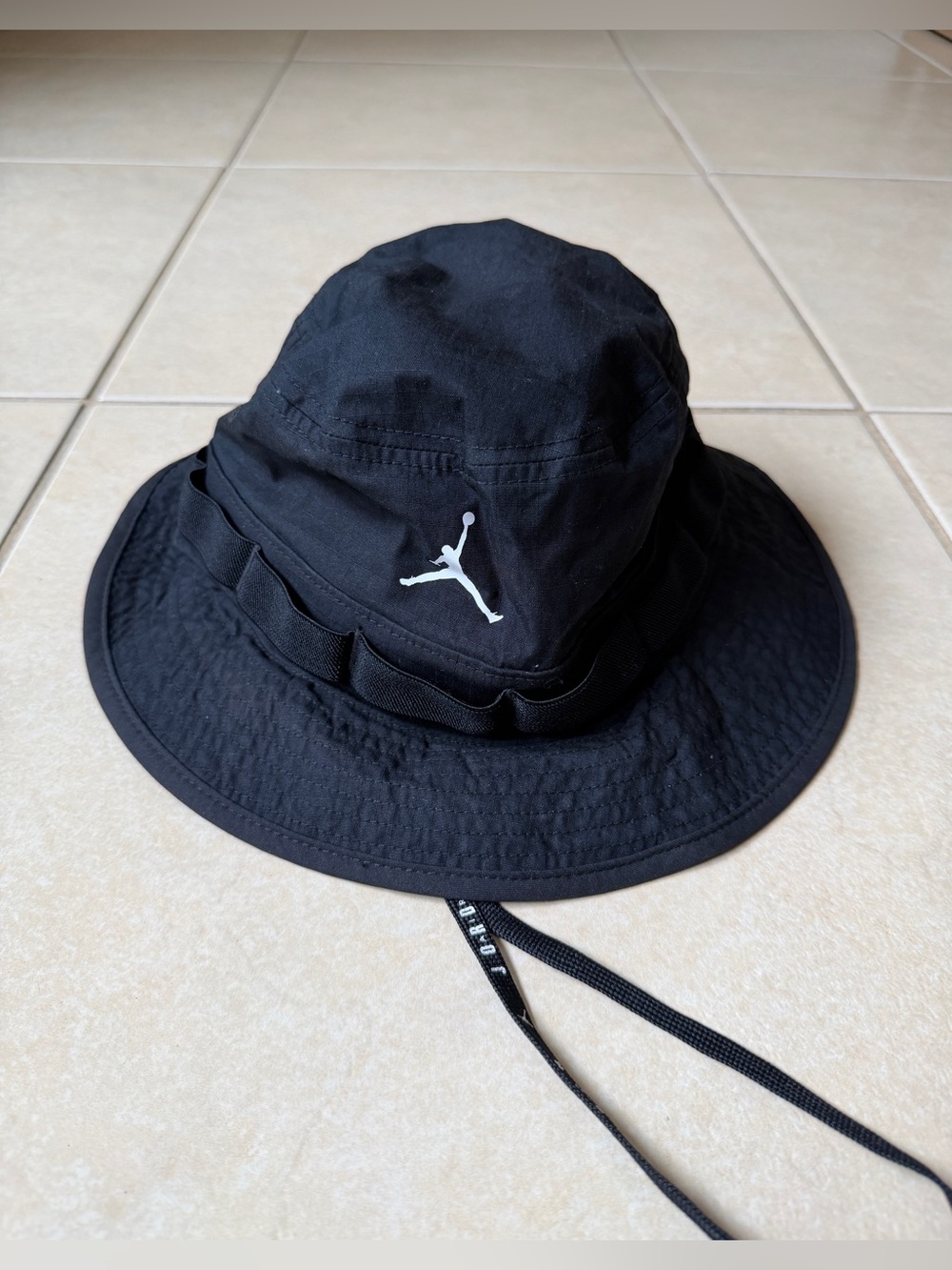 Nike Jordan Apex Bucket Hat Black White Size M Jumpman Utility Boonie Cap Men's